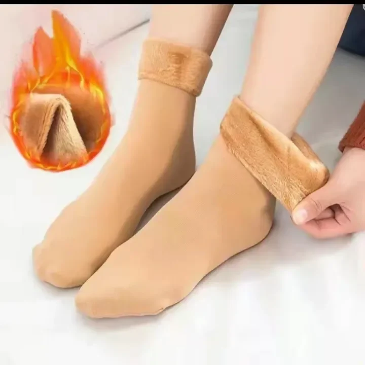 Self Heating Winter Socks for Cold Weather and Snow - Image 6